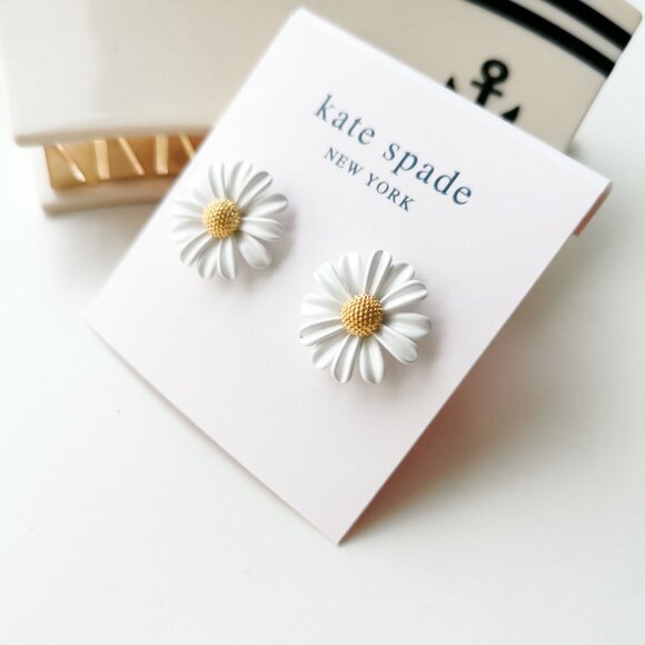 Kate Spade Into The Bloom Gold White Stud Earrings - Picture 2 of 4